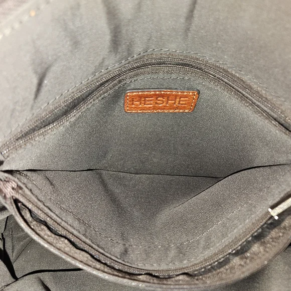 Cogna Leather Purse - Picture 13 of 16